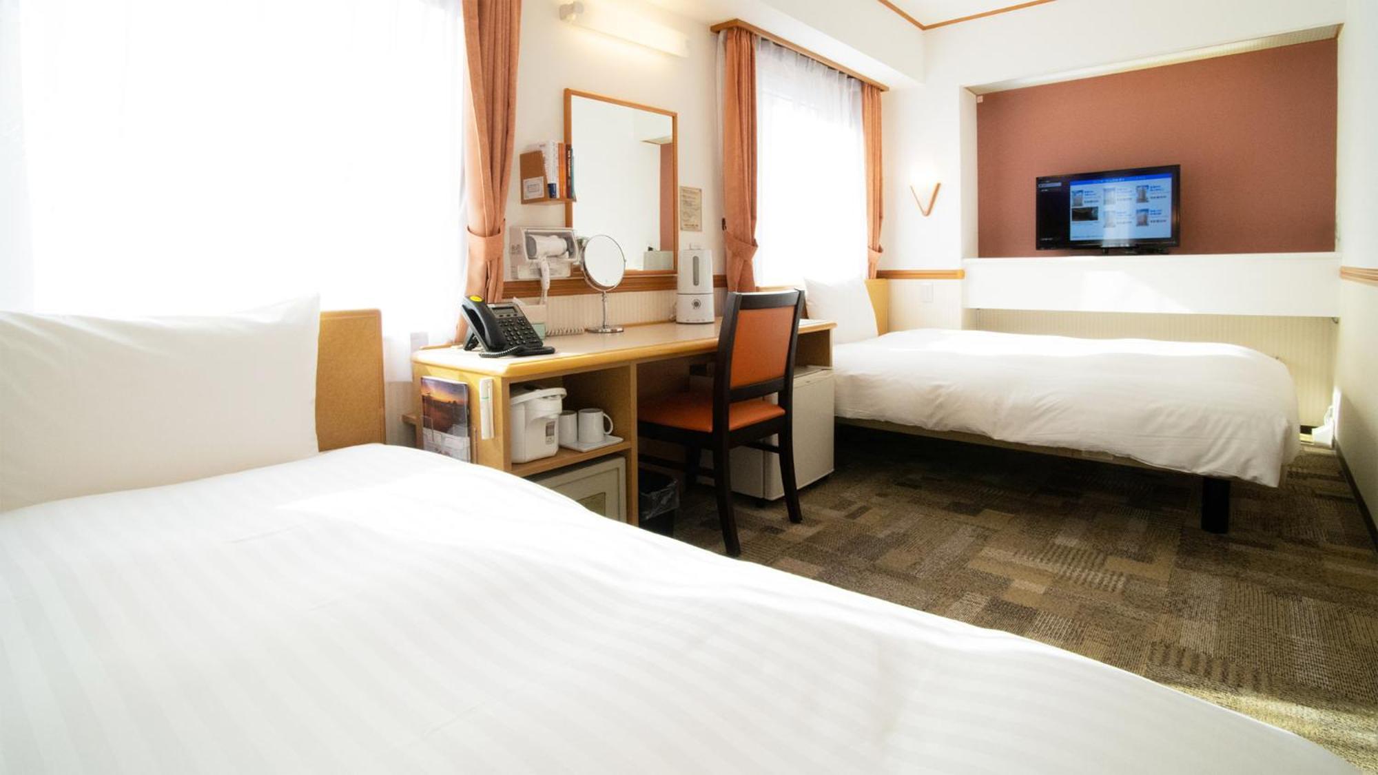 Toyoko Inn Hokkaido Asahikawa Ekimae Ichijo Dori Exterior foto